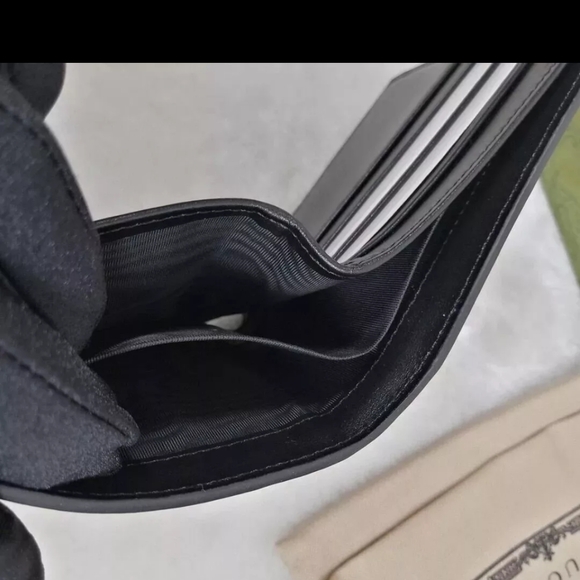 Gucci Supreme snake wallet. - Picture 7 of 8